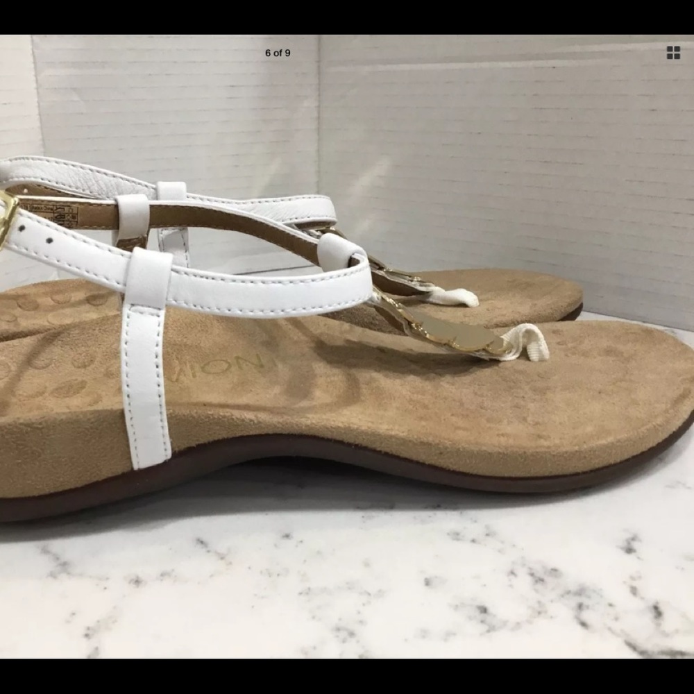 Vionic Miami T-Strap Sandals
New Without Box 8M - Picture 6 of 8